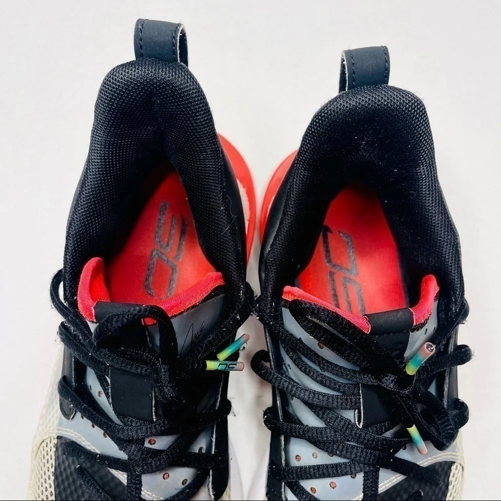 Under Armour Steph Curry HOVR Basketball Shoes